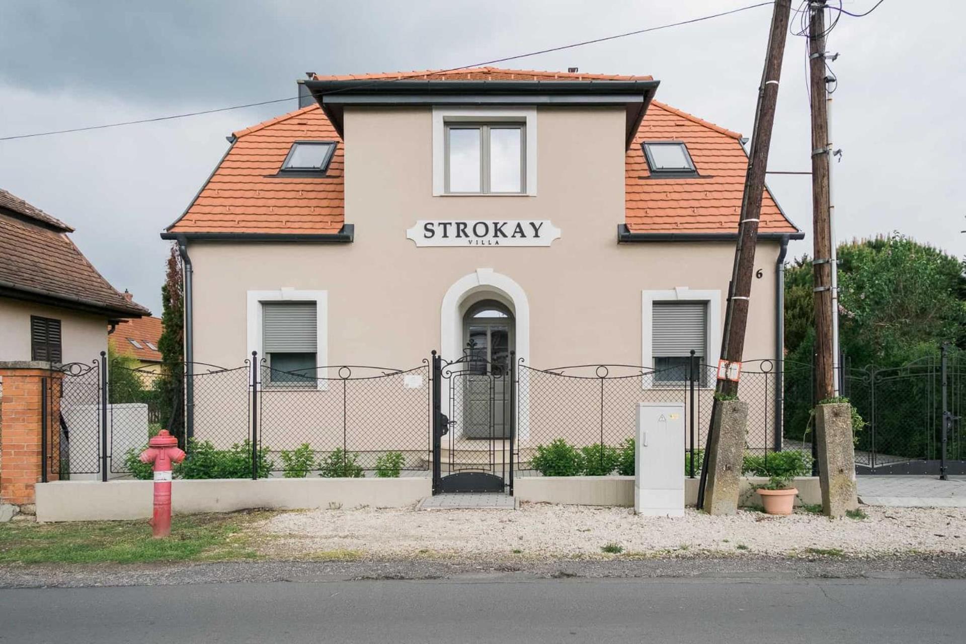 Villa Strokay - Few Minutes Walk From Lake Balaton ケストヘイ エクステリア 写真